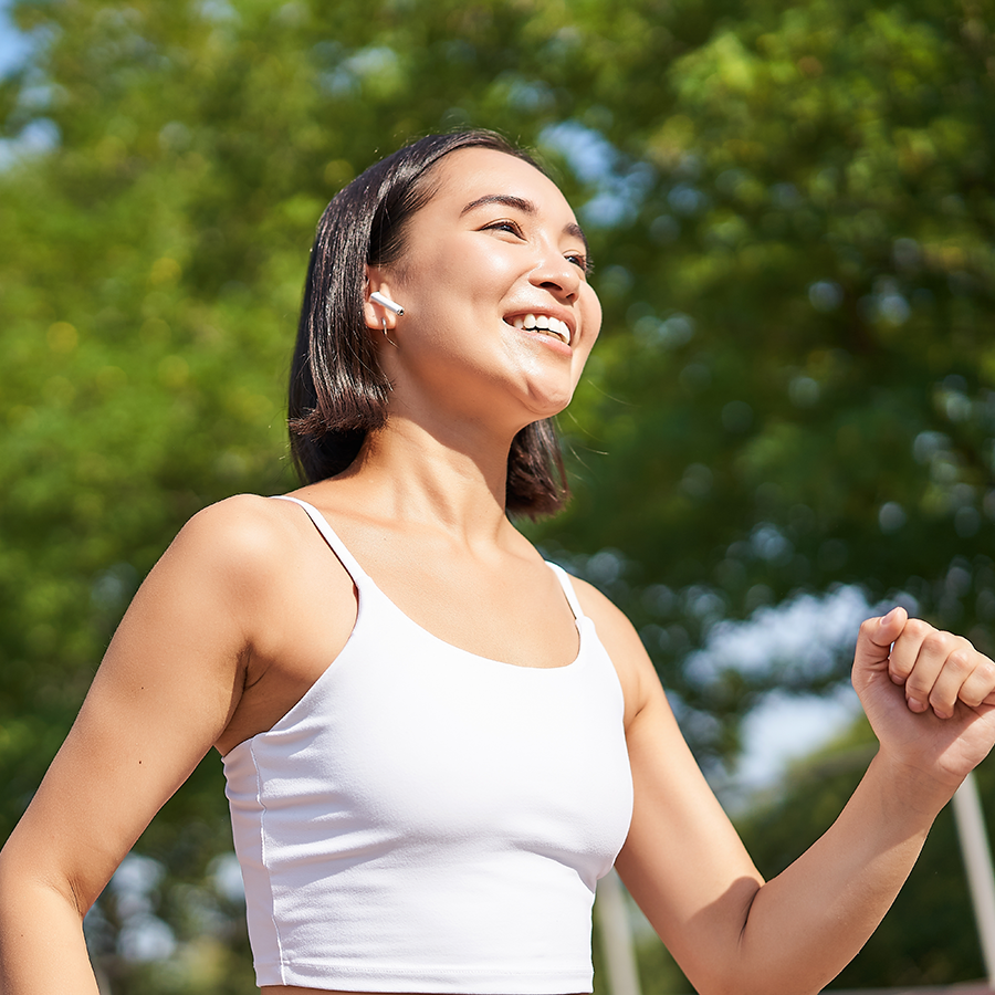 健やかな女性のイメージ